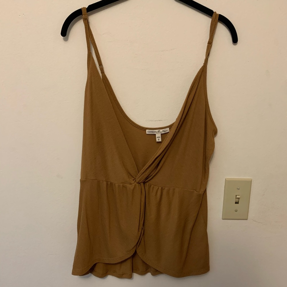 Ribbed Knotted Tank - Picture 3 of 3